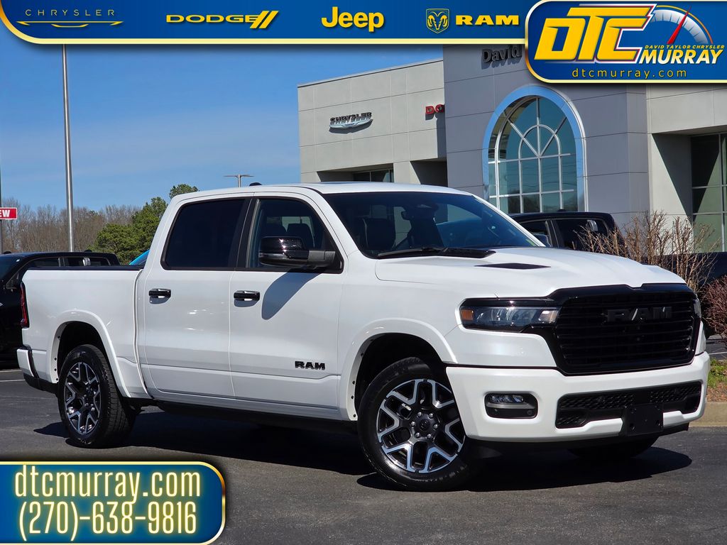 2025 RAM 1500 Laramie Crew Cab 4WD