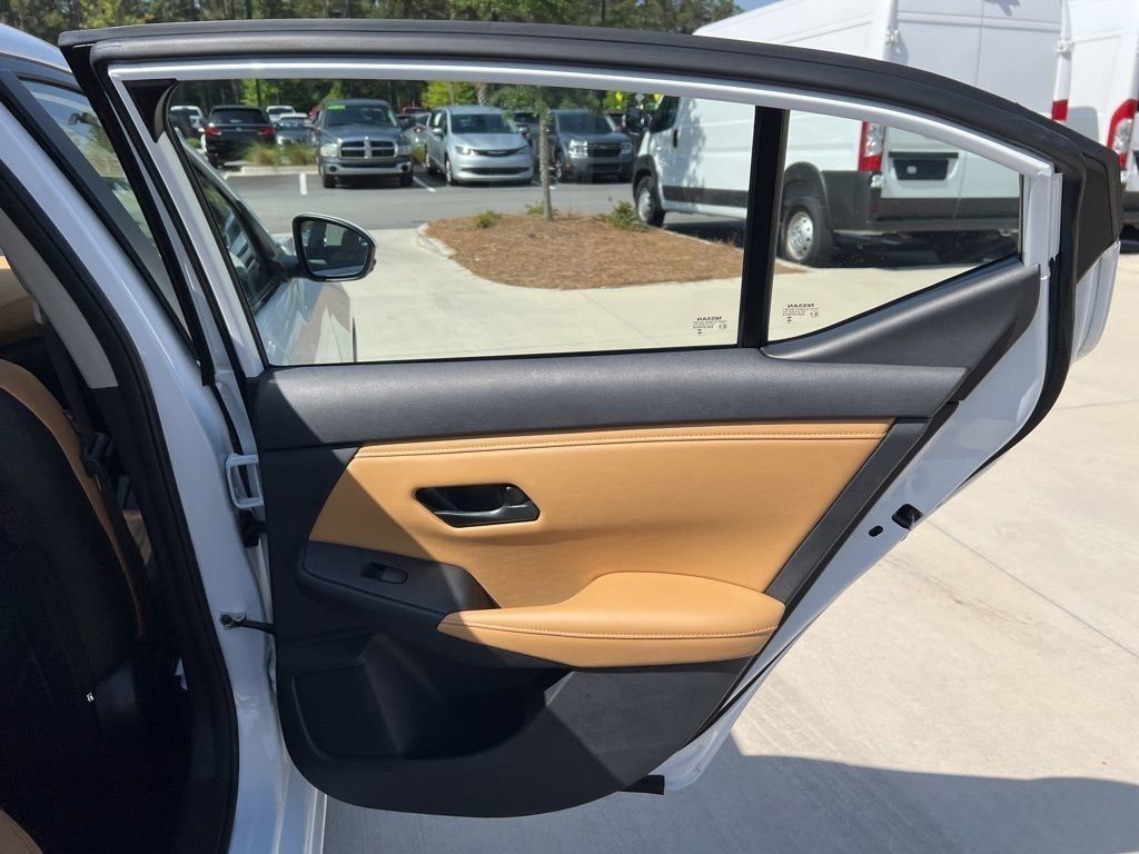 2025 Aspen White Tricoat Nissan Sentra SV FWD Sedan
