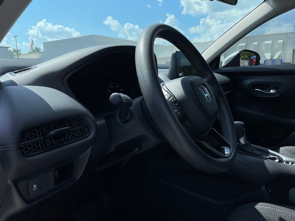Thumbnail: 2026 Honda HR-V - 27