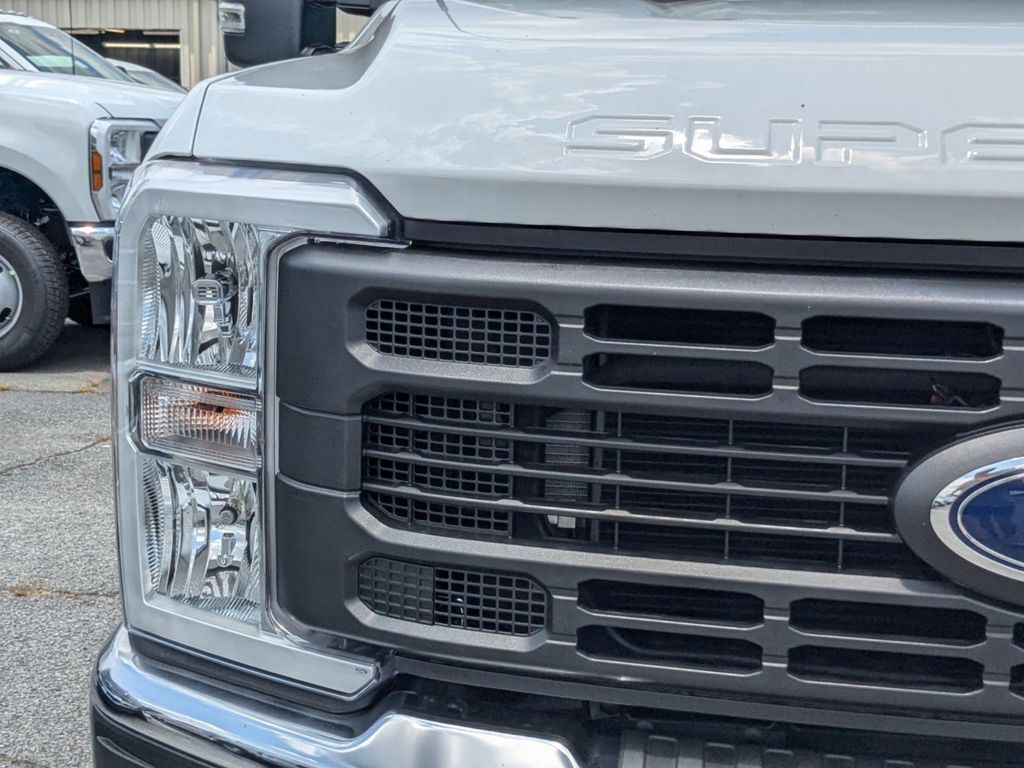 2025 Ford F-250 Super Duty XL