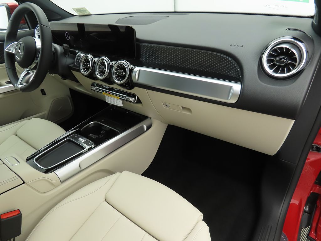 2024 Mercedes-Benz EQB 250+ 17