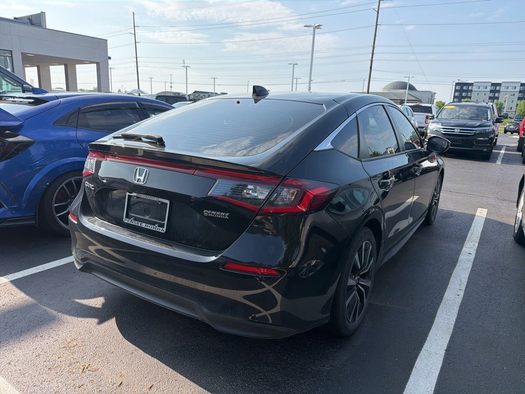 Thumbnail: 2023 Honda Civic - 3