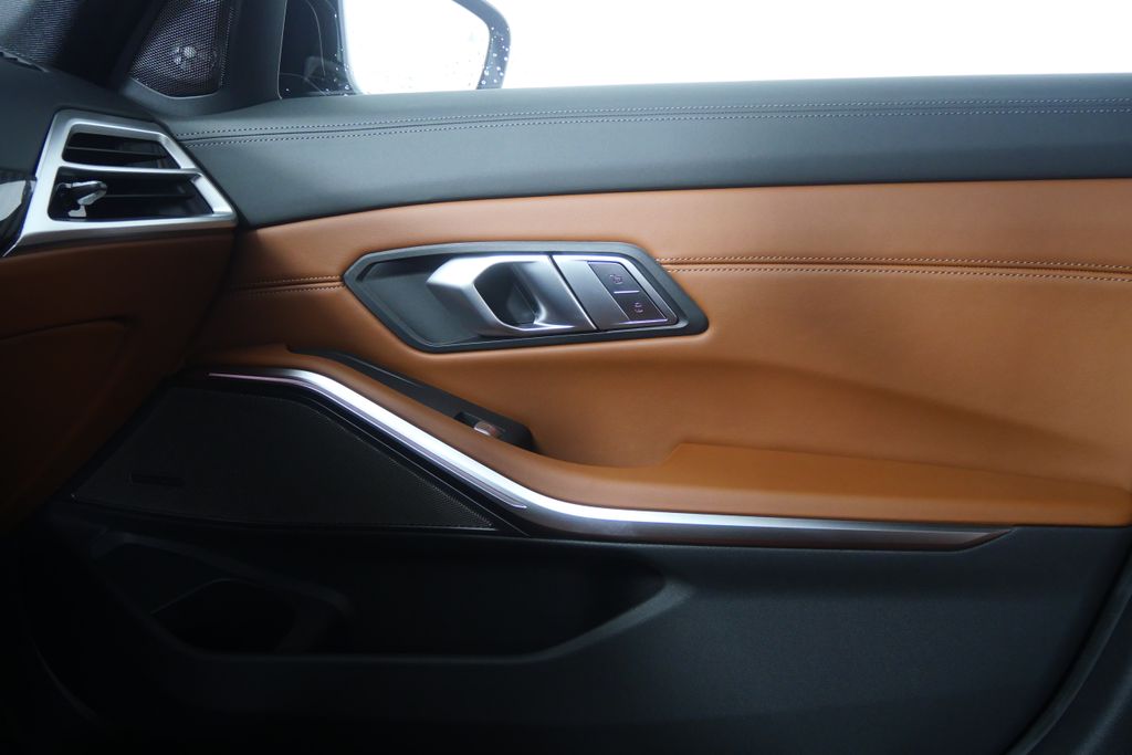 Thumbnail: 2026 BMW M3 - 28