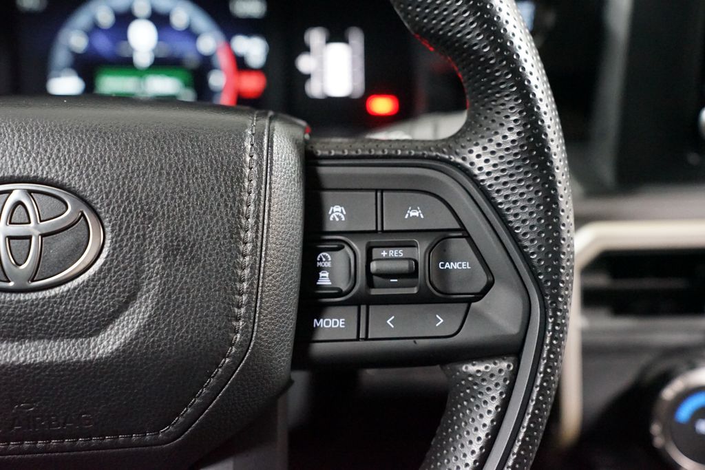 Thumbnail: 2024 Toyota Tacoma - 14