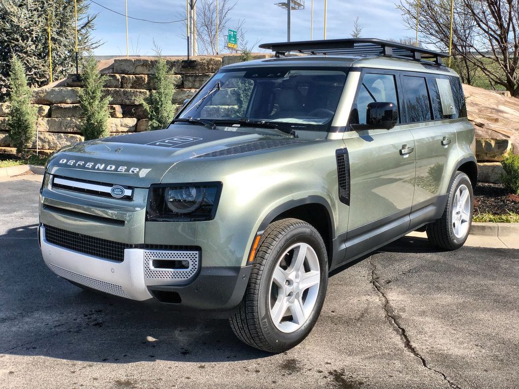 2021 Land Rover Defender 110 SE AWD