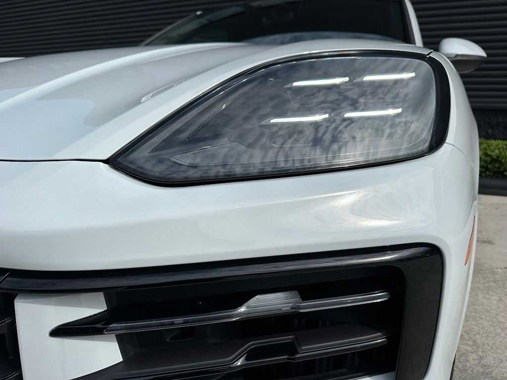 Thumbnail: 2026 Porsche  - 9