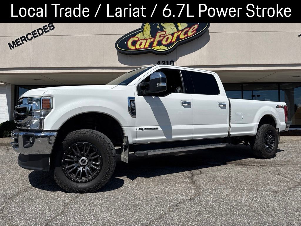 Star White Metallic Tri-Coat 2022 Ford F-350 Super Duty Lariat Crew Cab 4WD Pickup Truck Four-Wheel Drive Automatic
