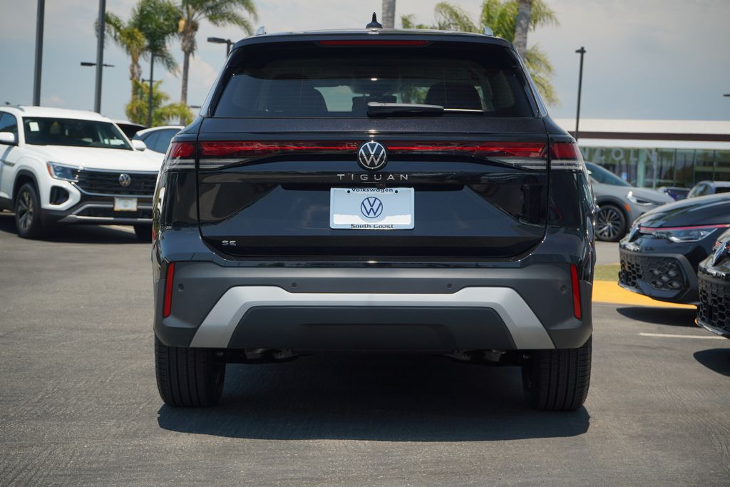 Thumbnail: 2025 Volkswagen Tiguan - 4