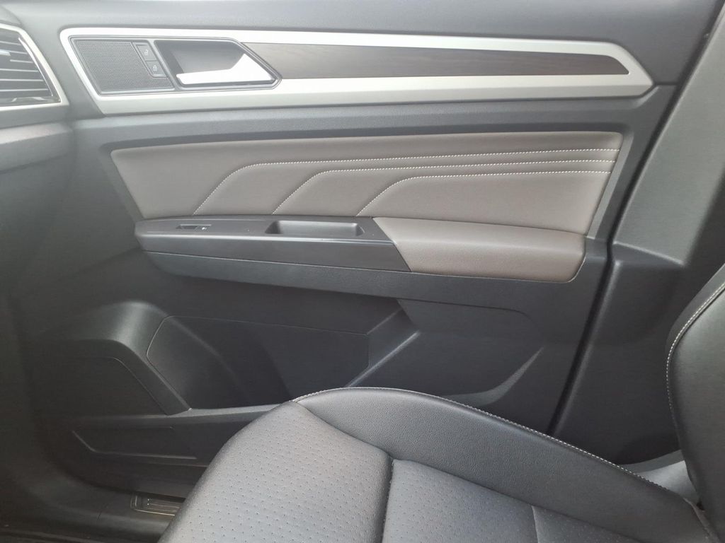 Used 2023 Volkswagen Atlas SUV