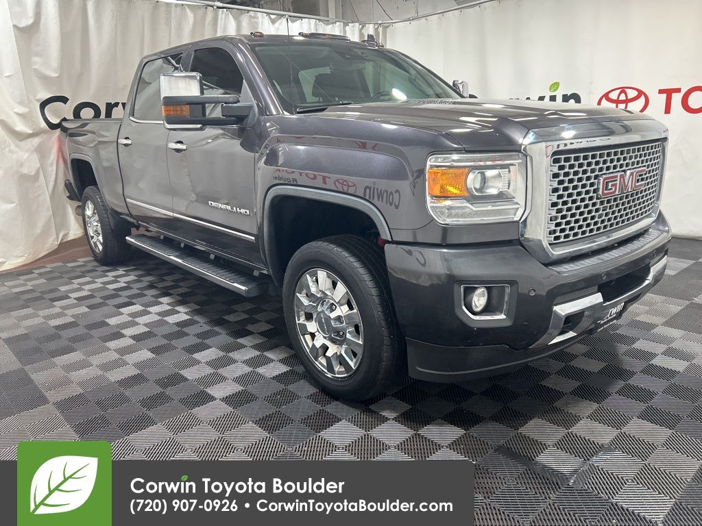 2016 GMC Sierra 2500HD Denali Crew Cab SB 4WD