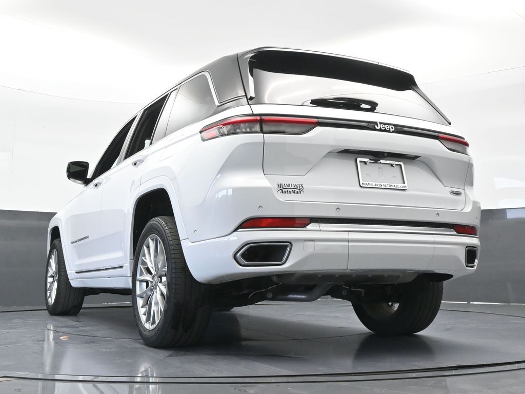 Used 2022 Bright White Clearcoat Jeep Summit image 70