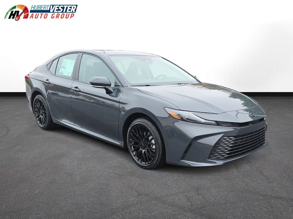 2026 Toyota Camry LE photo 4