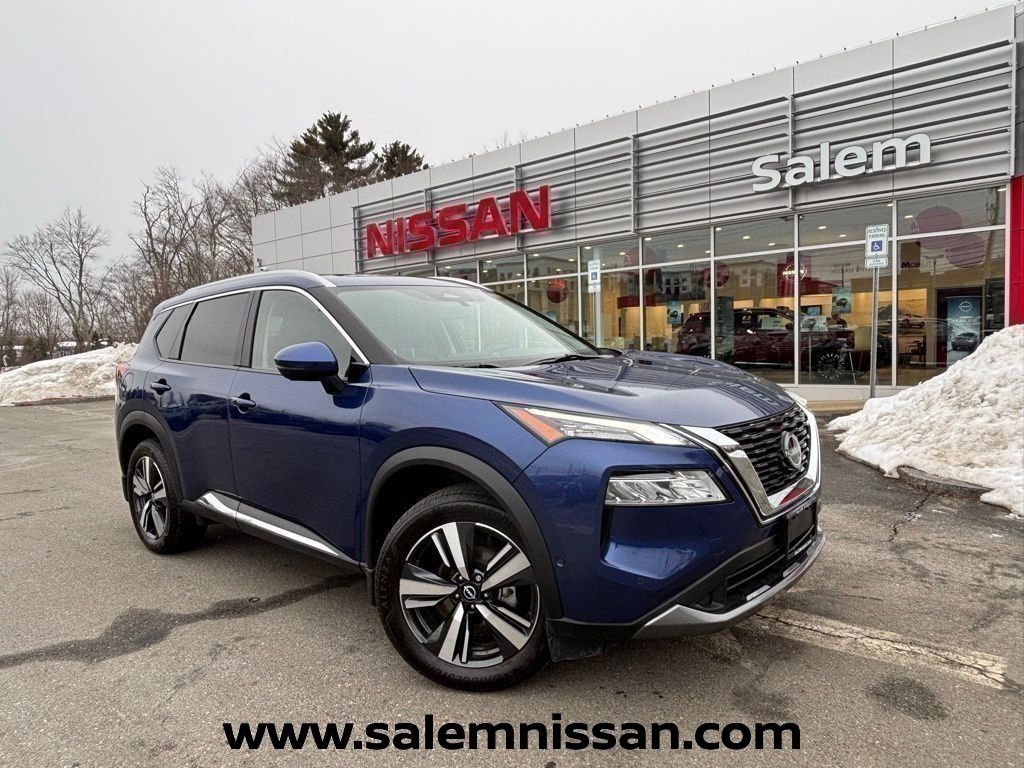 Caspian Blue Metallic 2023 Nissan Rogue SL AWD SUV / Crossover All-Wheel Drive Continuously Variable Transmission