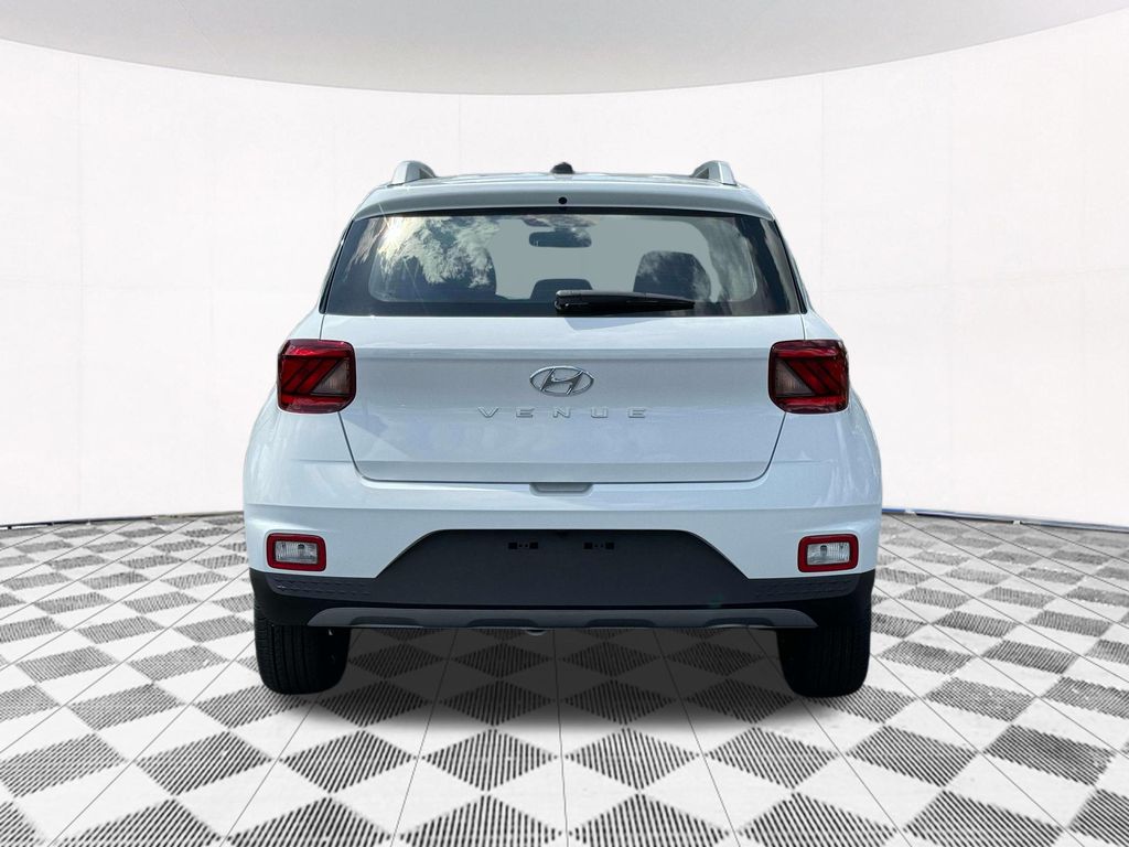 2024 Hyundai Venue SEL 6