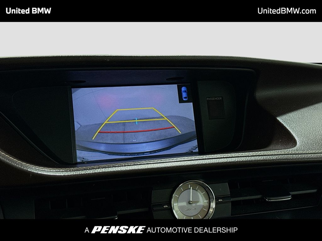 Thumbnail: 2016 Lexus ES - 9