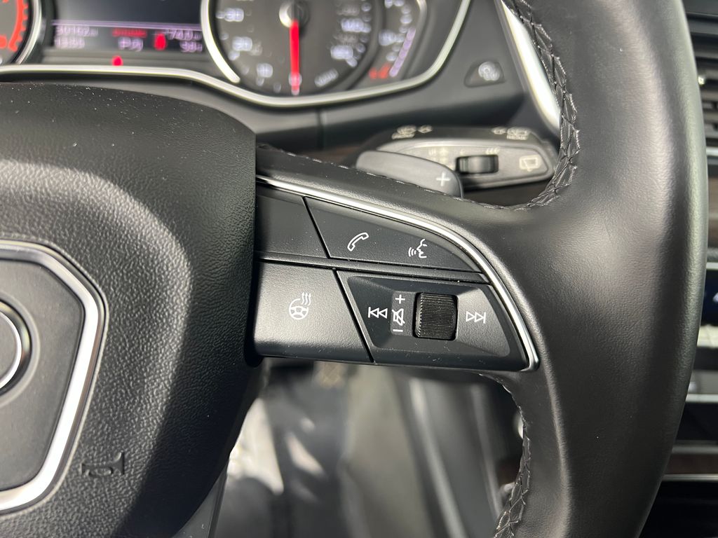 Thumbnail: 2023 Audi Q5 - 20