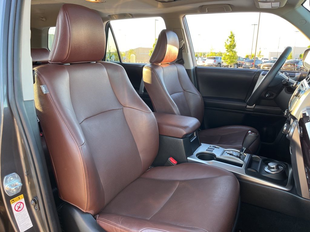 2018 Toyota 4Runner Limited 27