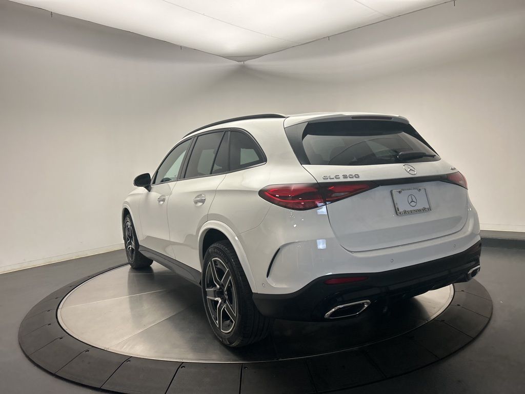 Thumbnail: 2026 Mercedes-Benz GLC - 5