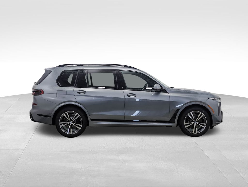 2025 BMW X7 xDrive40i 6