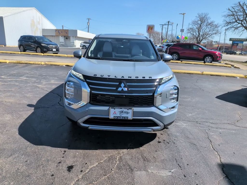 New 2026  Mitsubishi SE image 16