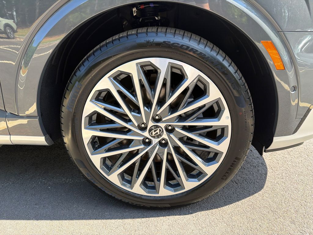 New 2026 Gray Hyundai Calligraphy image 13