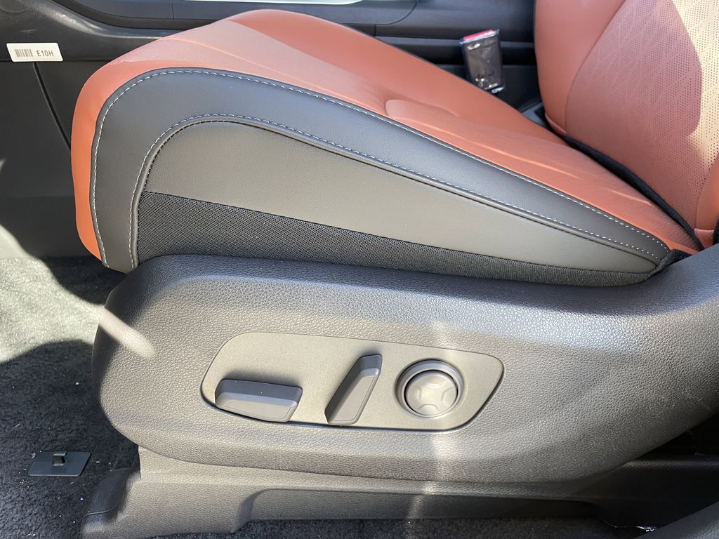 new 2026 Kia Carnival Hybrid car, priced at $47,066