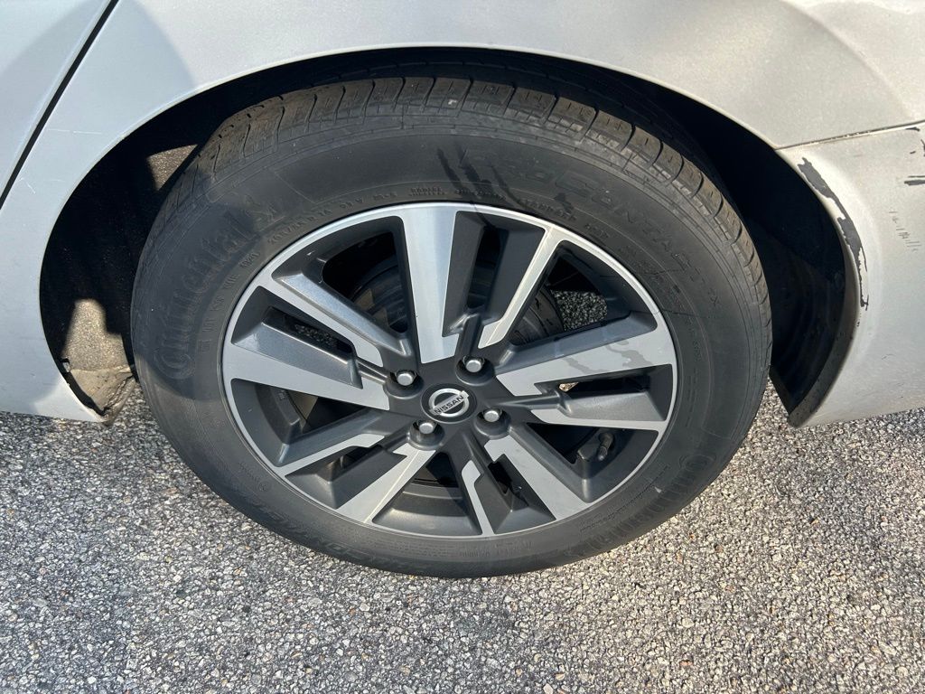 Thumbnail: 2021 Nissan Versa - 9