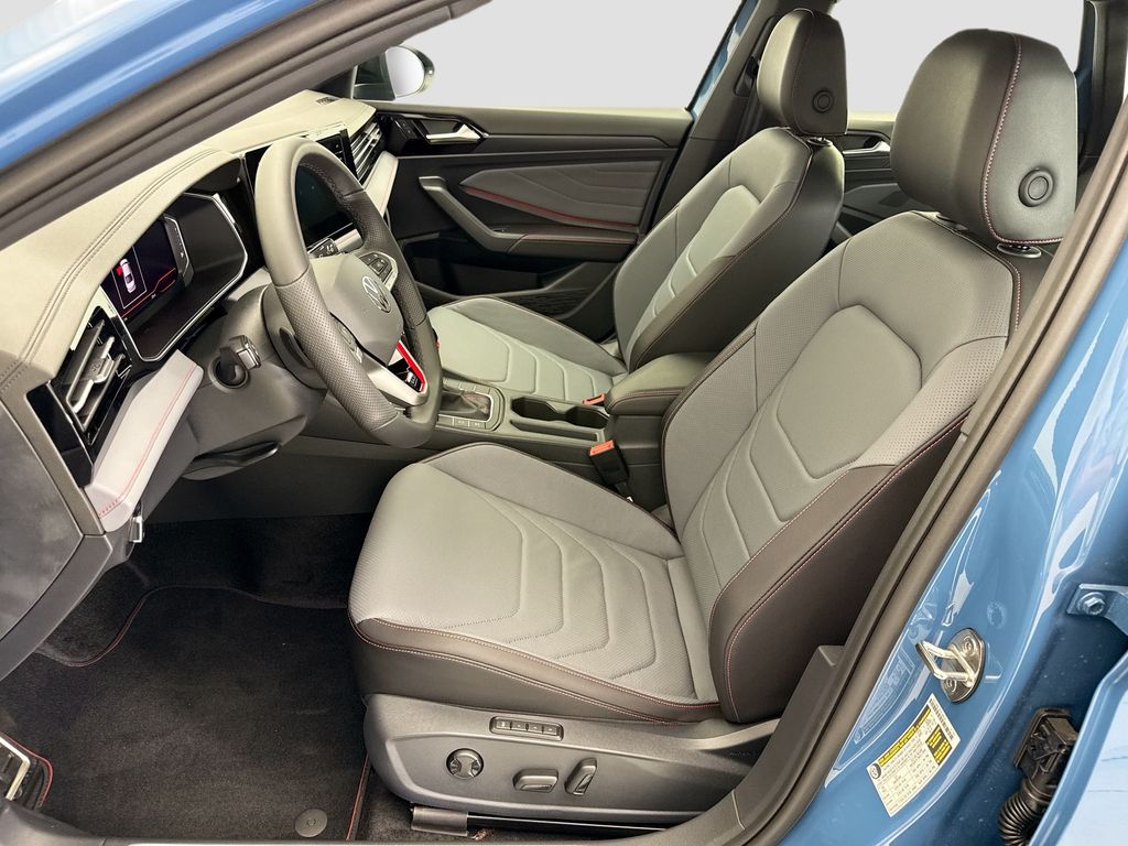 Thumbnail: 2026 Volkswagen Jetta - 17