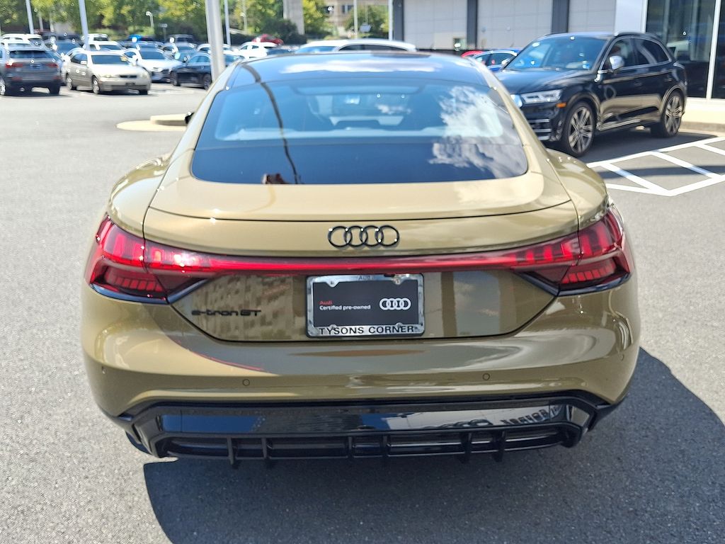 Thumbnail: 2023 Audi e-tron GT - 5