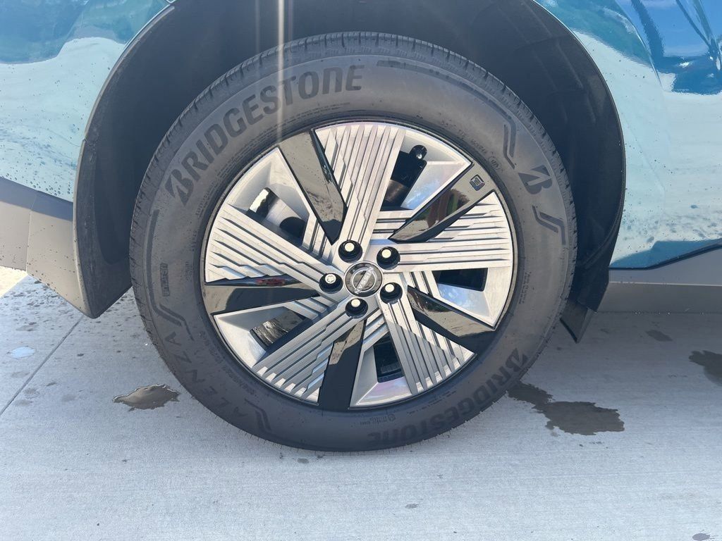 2025 Aurora Blue Pearl Metallic/Super Black Nissan Murano SL AWD SUV