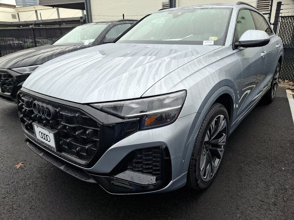 2025 Audi Q8  -
                Vienna, VA