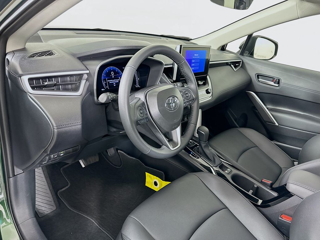 Thumbnail: 2025 Toyota Corolla Cross - 9