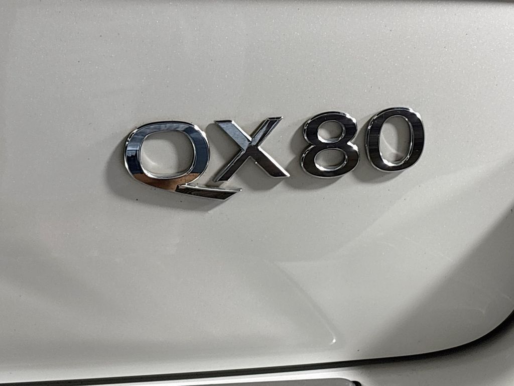 2019 INFINITI QX80 LUXE