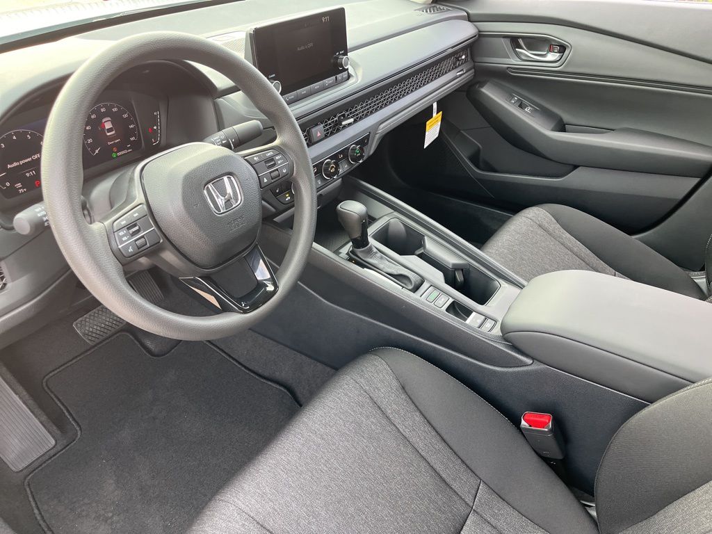 Thumbnail: 2025 Honda Accord - 10