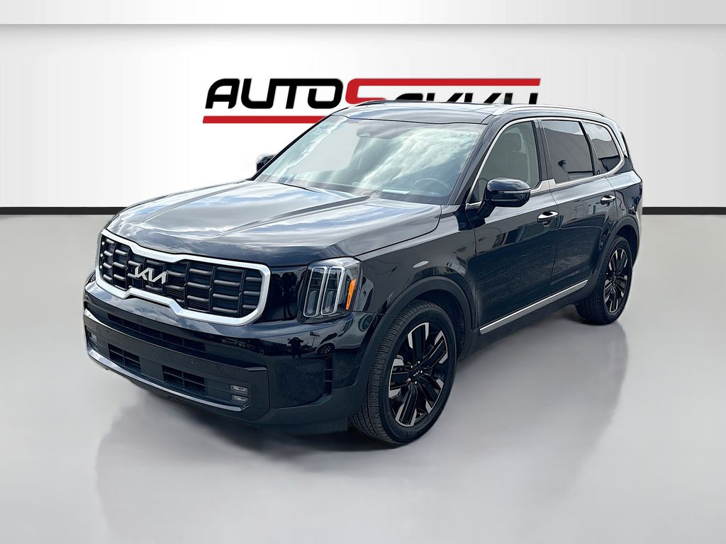 Used 2023 Black Kia SX-Prestige image 3
