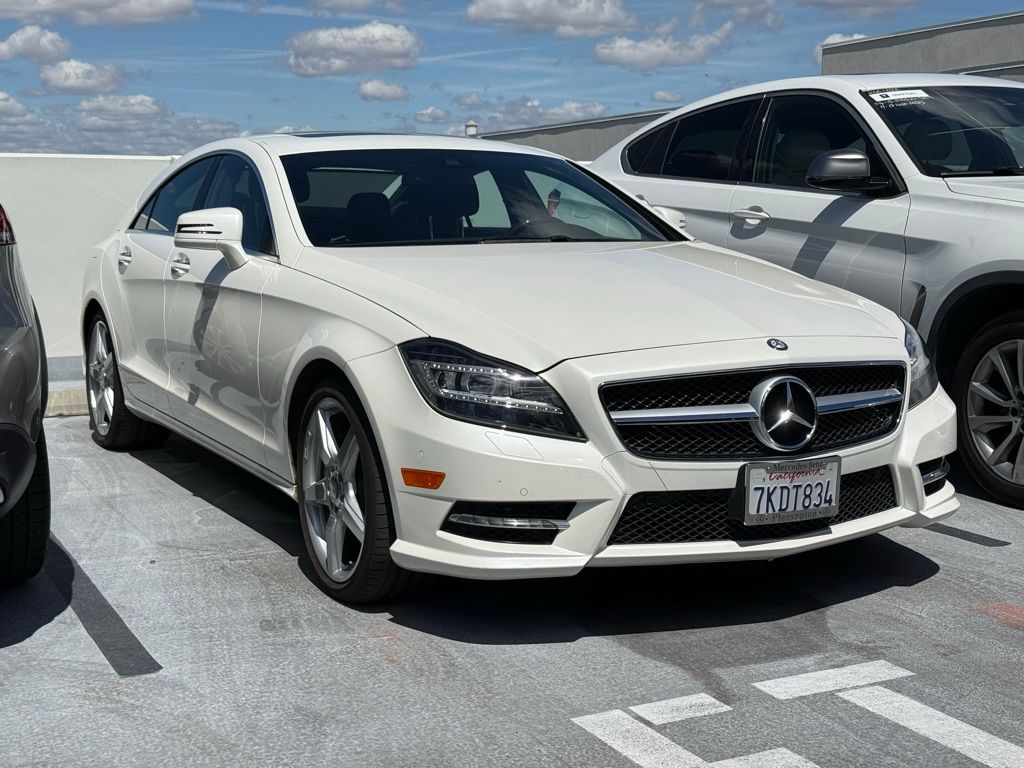 Diamond White Metallic 2014 Mercedes-Benz CLS 550 Sedan Rear-Wheel Drive 7-Speed Automatic