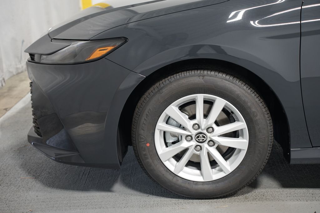 Thumbnail: 2026 Toyota Camry - 5