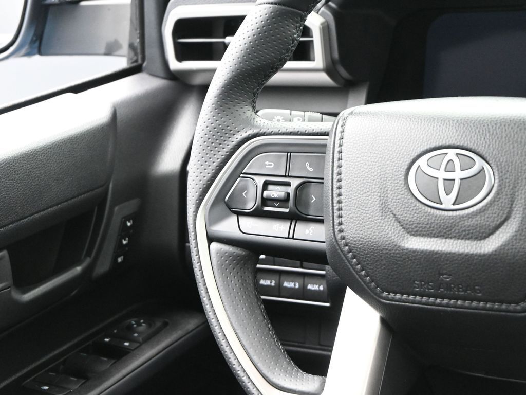 2025 Toyota 4Runner Hybrid TRD Off Road