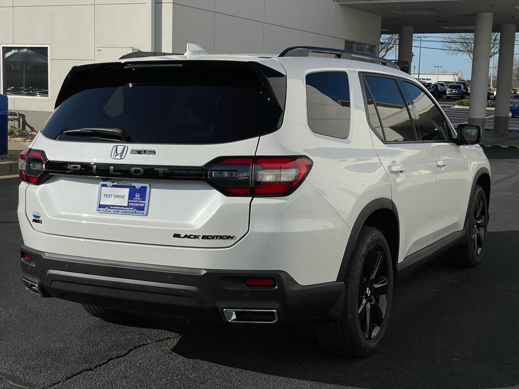 2025 Honda Pilot Black Edition 5
