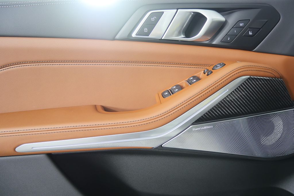 Thumbnail: 2026 BMW X5 - 9