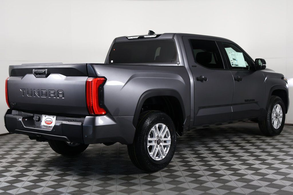 2025 Toyota Tundra SR5 2