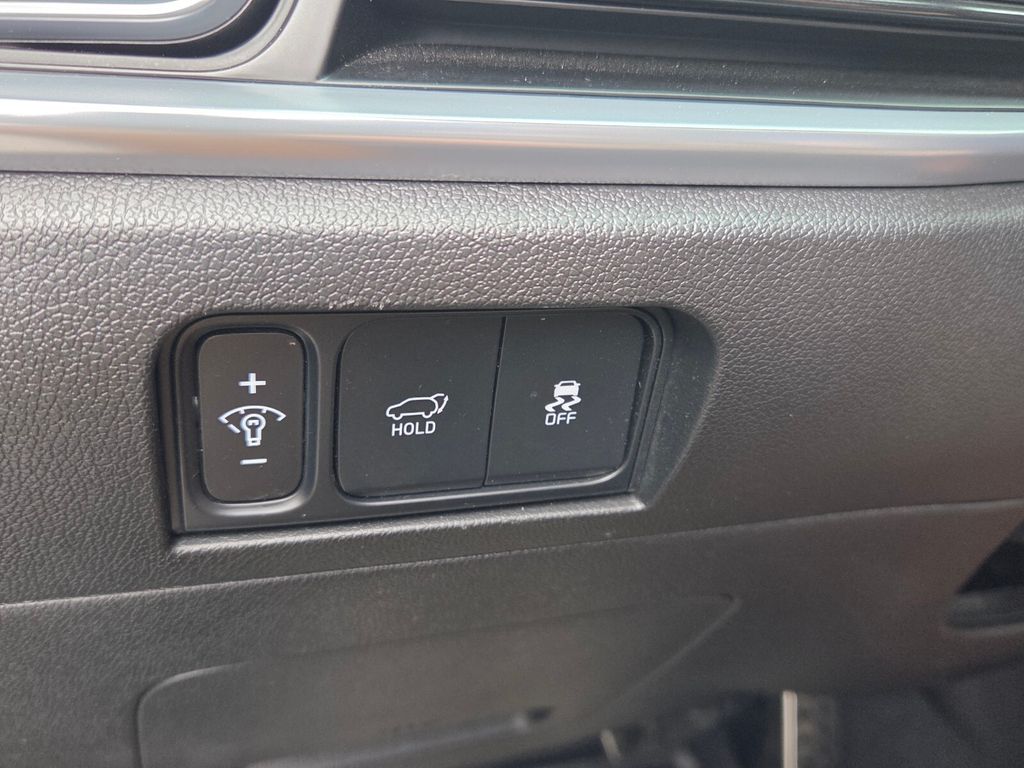 Used 2025 Kia Sorento SUV