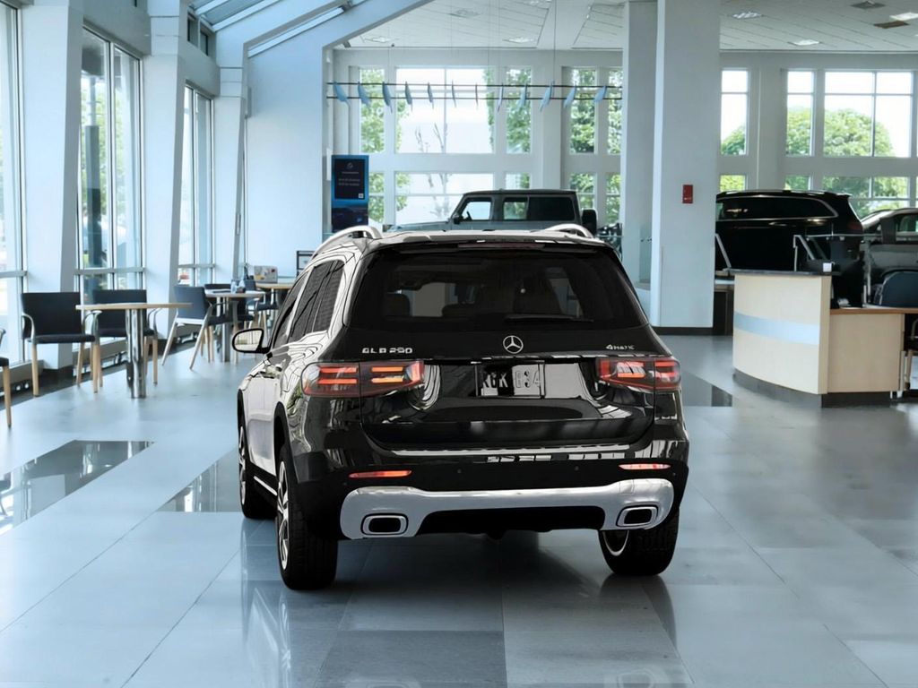 Thumbnail: 2026 Mercedes-Benz GLB - 25