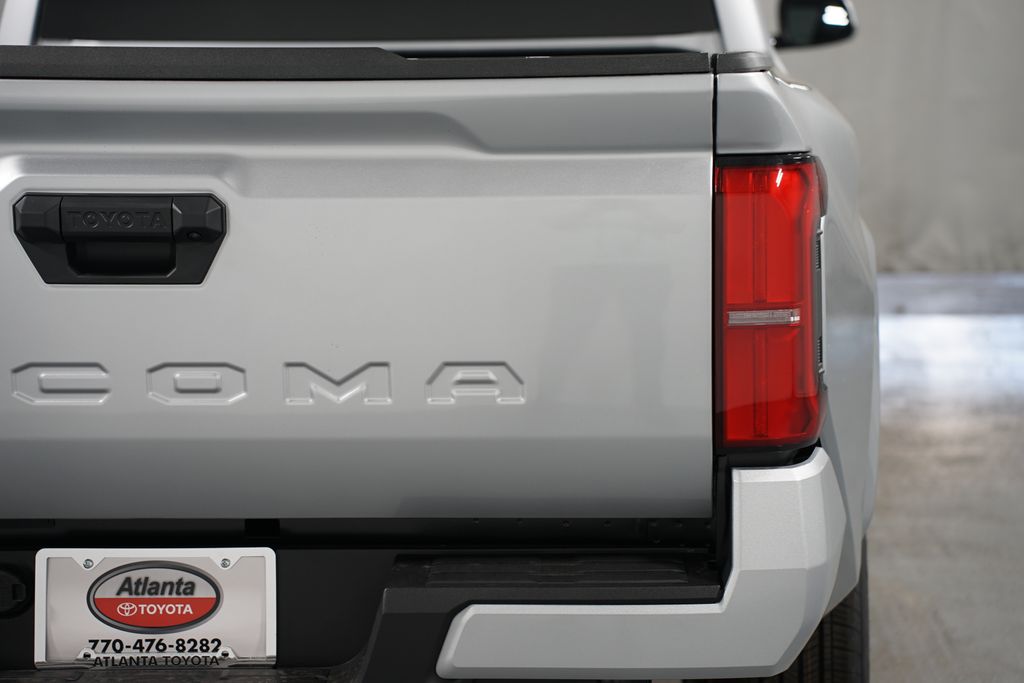 Thumbnail: 2025 Toyota Tacoma - 10