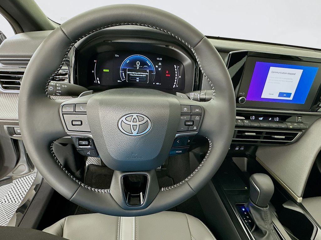 Thumbnail: 2025 Toyota Camry - 11