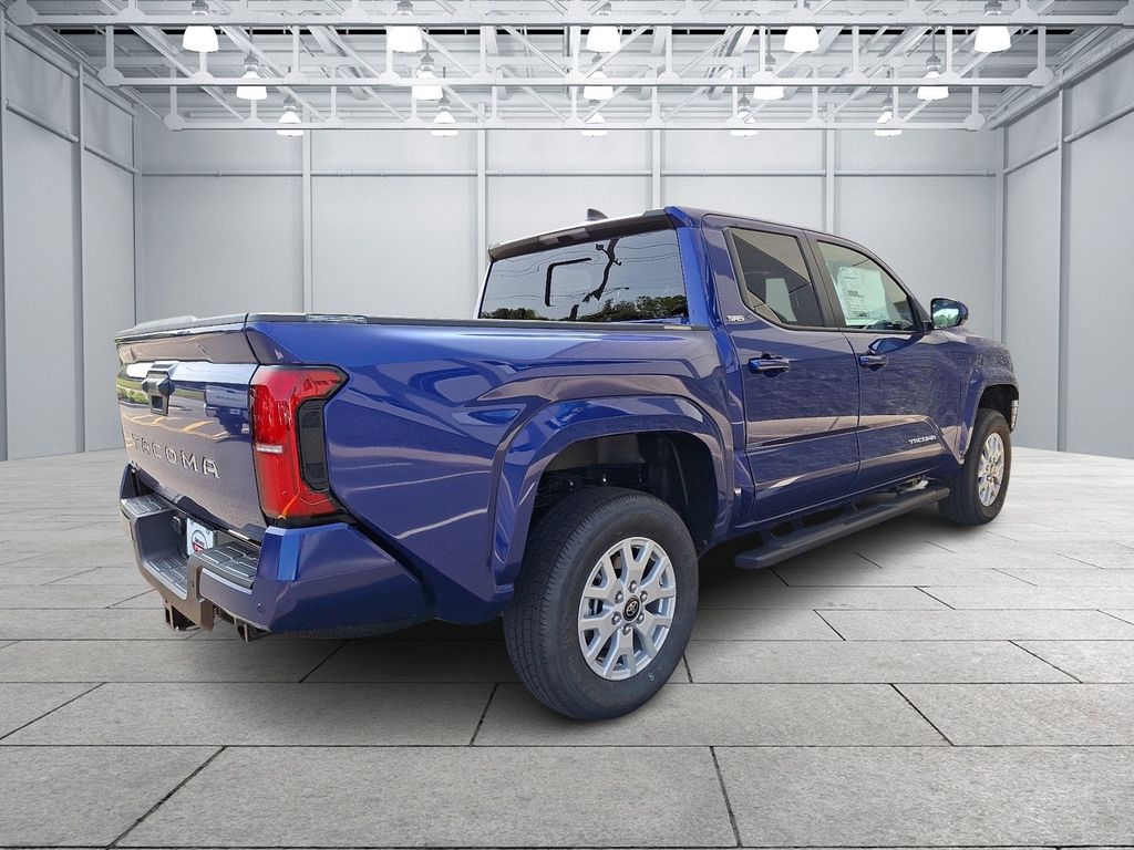 2025 Toyota Tacoma SR5 3