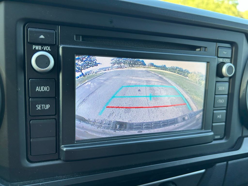 Thumbnail: 2019 Toyota Tacoma - 24