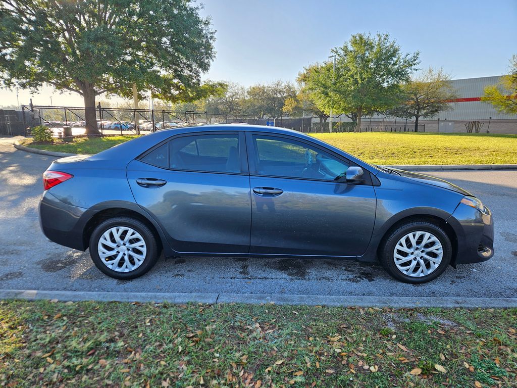 2018 Toyota Corolla LE 6