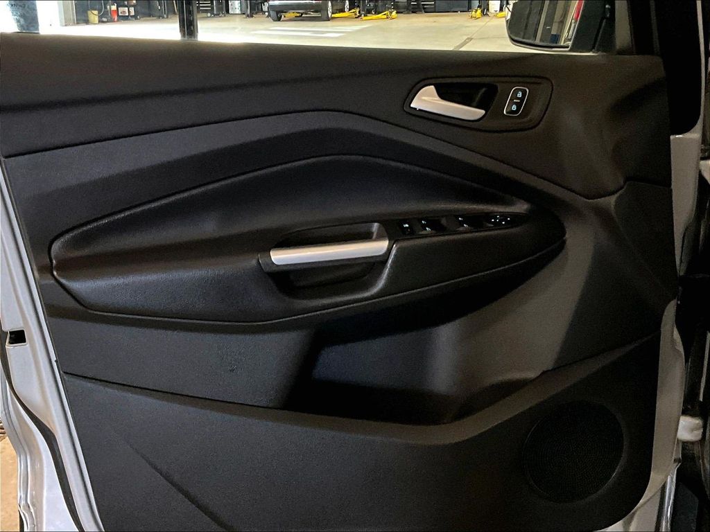 2018 Ford Escape — photo 9
