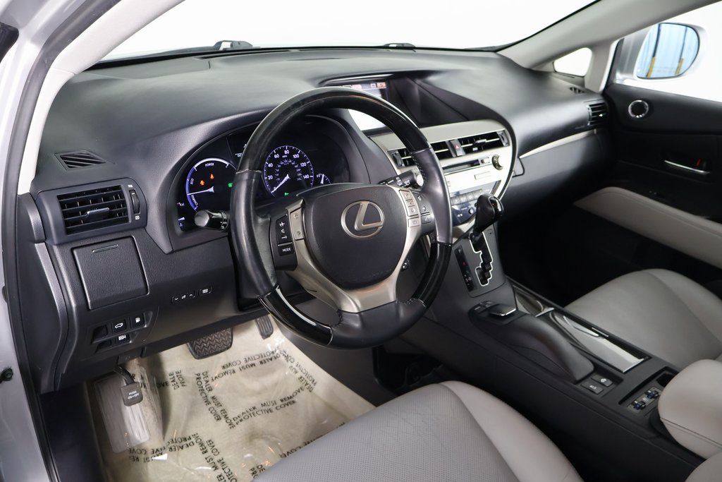 Thumbnail: 2013 Lexus RX - 7